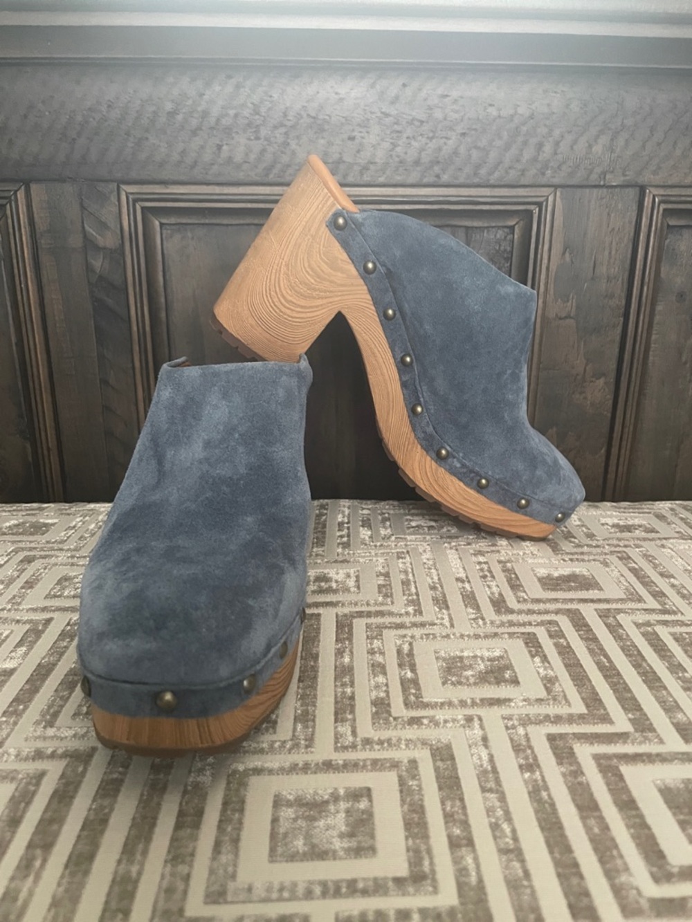 Kork-Ease Blue Suede Clog Mules with Wood-Effect Platform